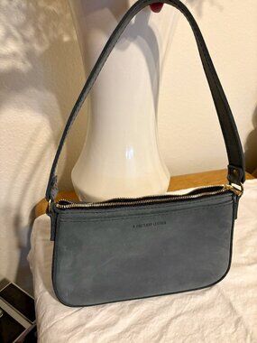 Portland Leather Shoulder Bag